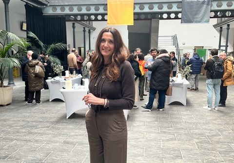 Universidad Granada (@canalugr) on Twitter photo 👩🏻🏫 María José Sánchez Montes, profesora de la #UGR, ha sido elegida presidenta de la Asociación Española de Teoría de la Literatura y Literatura Comparada @ASETELteoria
¡Enhorabuena <a href="/mariajsmontes/">María J. Sánchez Montes</a>!
ℹ️ Noticia completa: sl.ugr.es/MJsmontesASETEL 👩🏻🏫 María José Sánchez Montes, profesora de la #UGR, ha sido elegida presidenta de la Asociación Española de Teoría de la Literatura y Literatura Comparada @ASETELteoria
¡Enhorabuena <a href="/mariajsmontes/">María J. Sánchez Montes</a>!
ℹ️ Noticia completa: sl.ugr.es/MJsmontesASETEL
