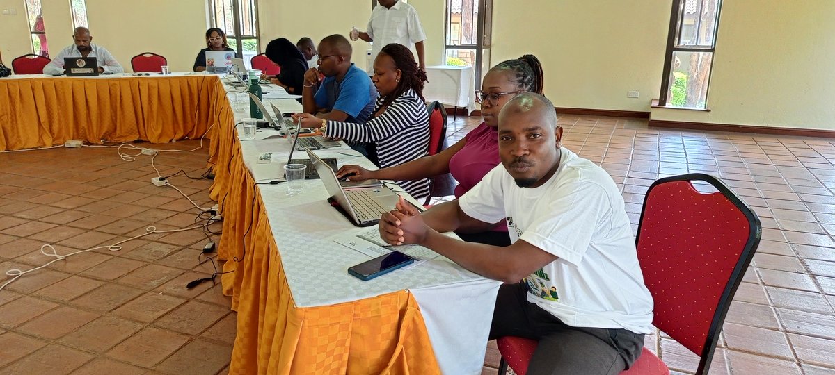 The afternoon session of day two of the outcome harvesting is marked by discussions and deliberations on substantiating the harvested outcomes.  
#weAreVCA
#ClimateChangeStories