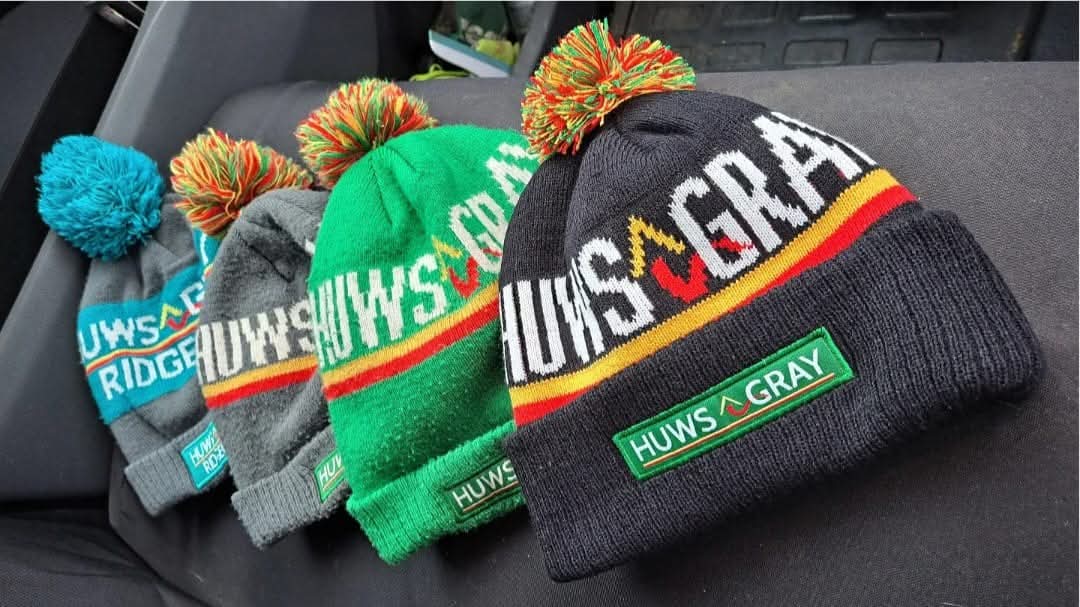 ckidman85's tweet photo. @Huws_Gray thanks for the new hat, I think I have a full house now!! 😂 #HuwsGray #Bobblehat #SaffronWalden #Essex #Buildersmerchants https://t.co/cgYeujU5aK