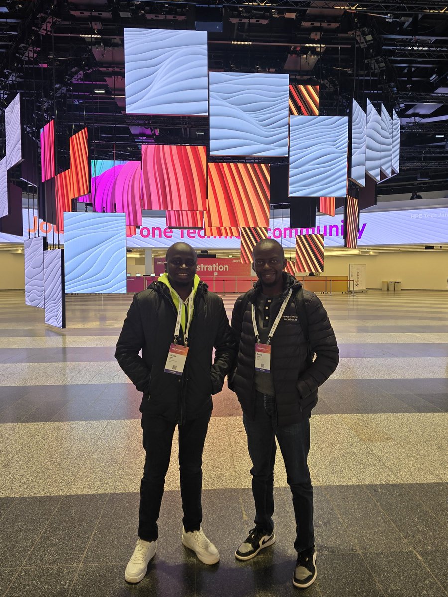 Dmann007's tweet photo. Live and direct from Vienna #hpetechjam #hpe #Hpetechjam2025 https://t.co/Ig3juNyeUR