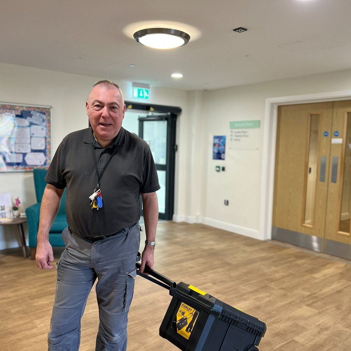 SWBHnhs's tweet photo. Kay and Jacqui are Carers at Harvest View, looking after the residents in a variety of ways, such as hosting group activities in the living areas.
Nigel, a Maintenance Worker, looks after the garden &amp; the general upkeep of the building.

#OneWeekInHealthcare
@sandwellcouncil https://t.co/aFDVWi1hOo