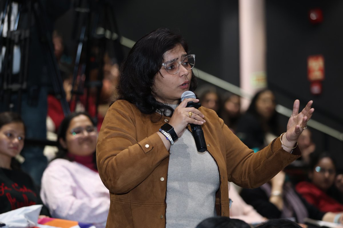 inBritish's tweet image. Fostering inclusive classrooms with linguistic diversity is a key priority for #NEP2020. @GauriP5 and Sarah Rogerson from our #EnglishProgrammes led discussions with industry experts around our work towards this important educational goal. #SchoolEducationConference.