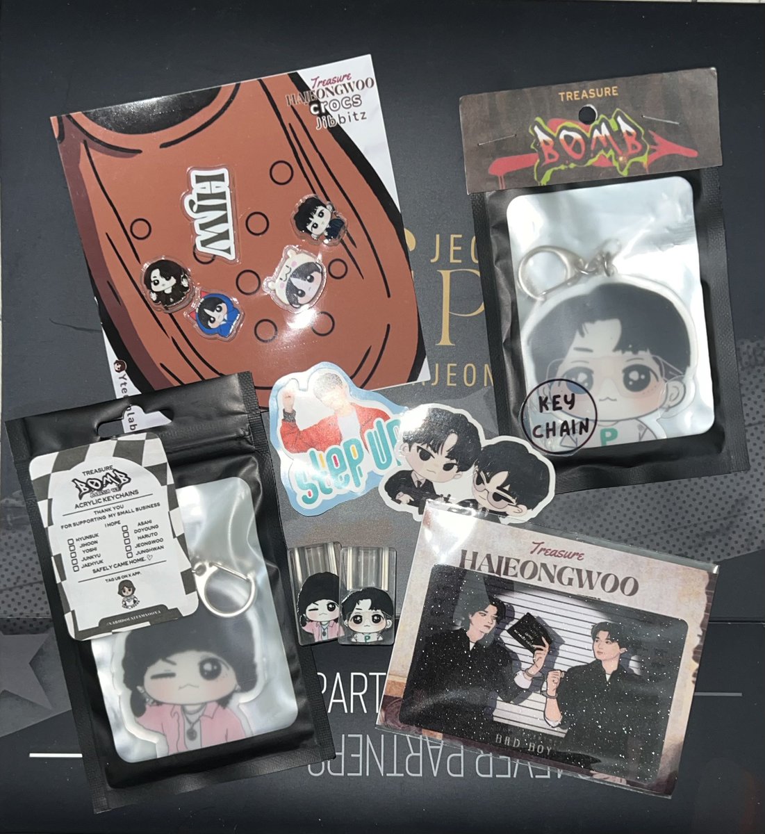 path_fynder's tweet photo. First offโฆ budols and freebies from @YTeumlab @ChellyPH_ and @ajd_x_art
Thank you po
#DoubleTrouble_HJW #04everPartners https://t.co/L75F0Im1oU