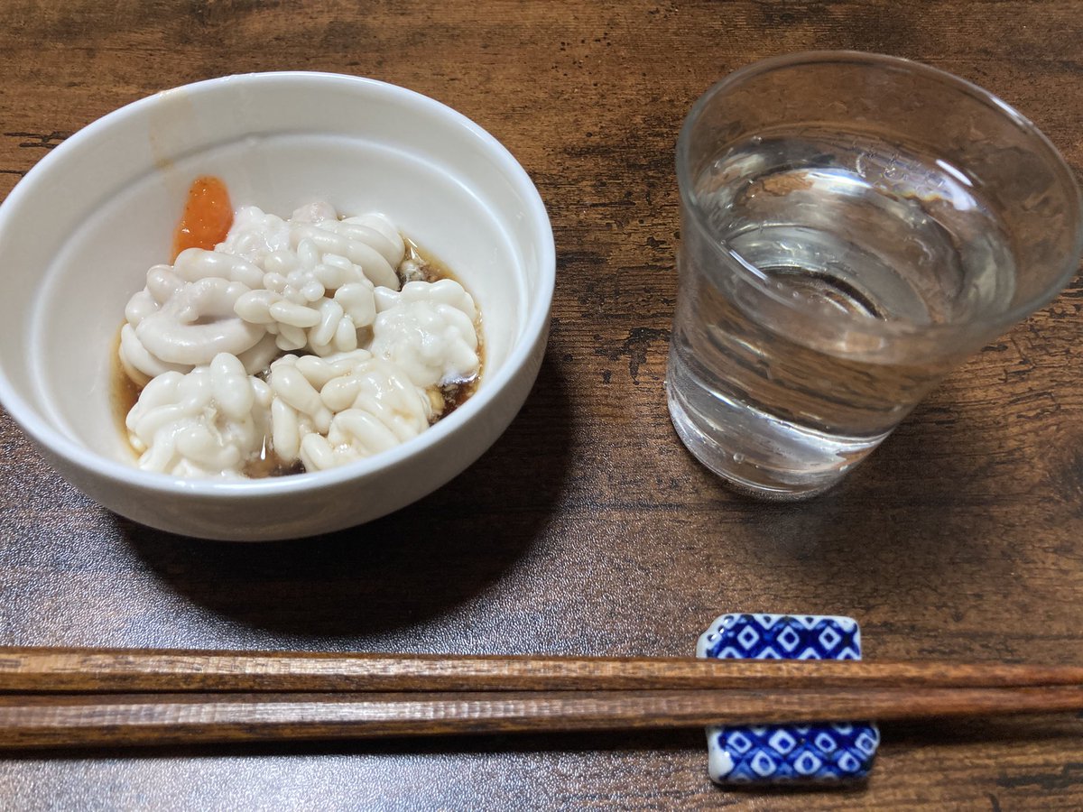 pecotin's tweet image. 冷える夜には白子ポン酢に一ノ蔵無監査を合わせる🍶