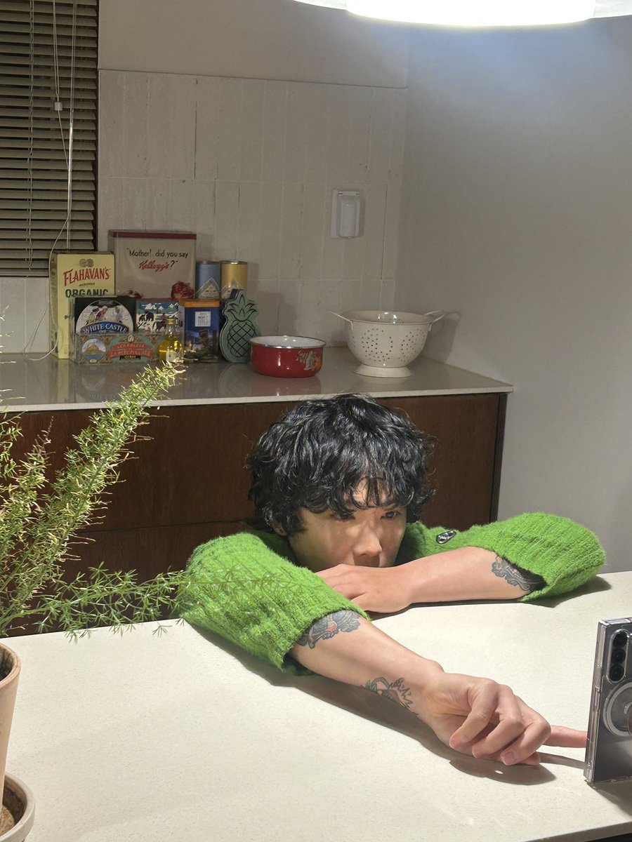 우리 홍잡초 너무 기여워ㅠㅠㅠㅠ💚💚💚

#FTISLAND #FT아일랜드 
#이홍기 #LEEHONGGI #イホンギ