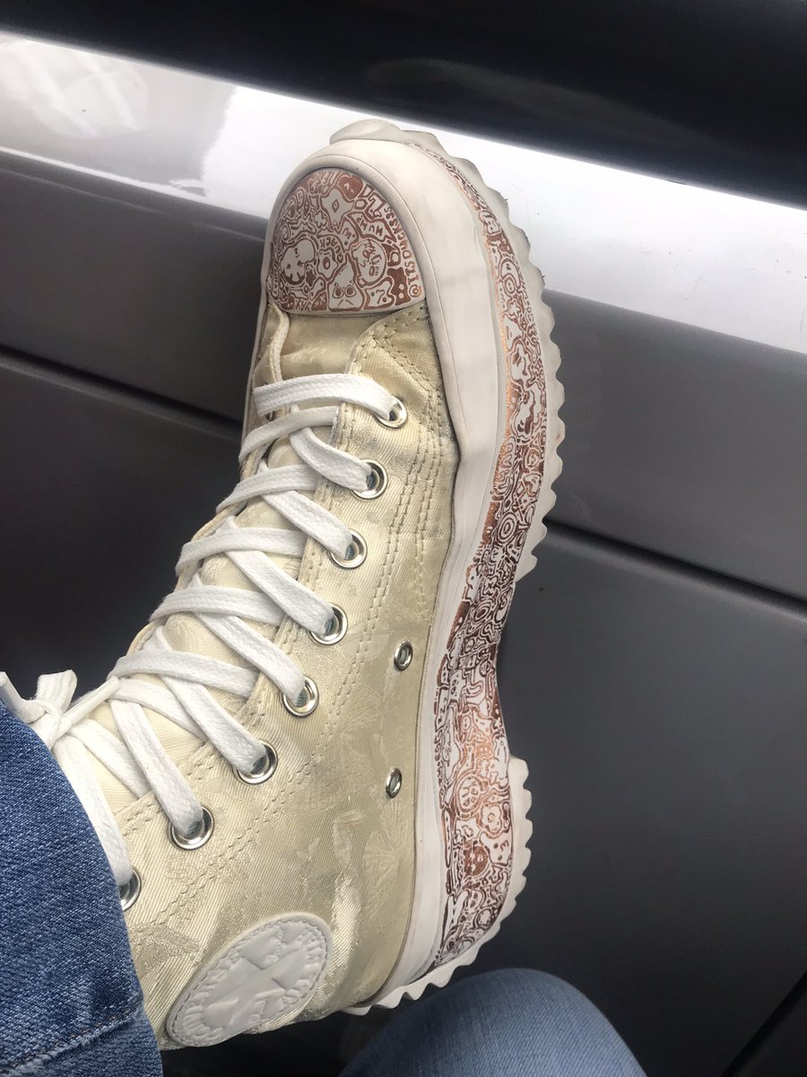 Julianne tweet media