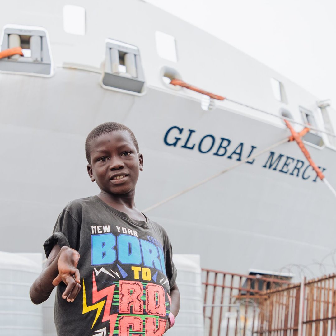 🌍 A Moment That Changed Everything 🌍

At five, Yusif’s life took a terrifying turn. A sharp pain, a snake slithering away, and red fang marks on his hand. The pain spread fast—every second mattered.

Read his story: bit.ly/4aIfzoY