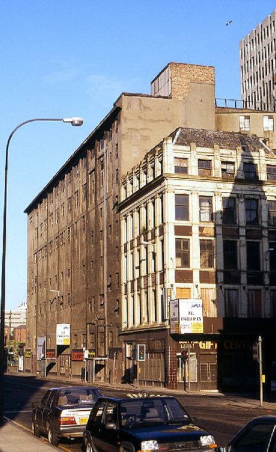 oakroyd's tweet image. Apollo Theatre, Renfrew Street at Renfield Street, #Glasgow 1986. (Glasgow World)