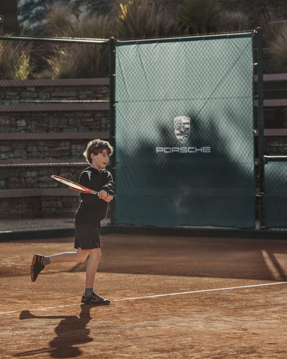🐰Celebrate a cracking Easter at La Reserva Club! 🎾☀️

Keep the kids active and entertained with our fun-filled Easter Camps from April 14th-18th! They’ll enjoy exciting mornings of tennis &amp; padel (10 AM - 12 PM), followed by a delicious lunch at The Beach. 🍽️🏖️