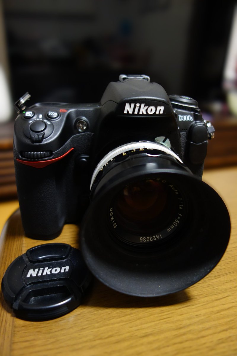 marrmk's tweet photo. D300Sきたー！
まきりなさんの動画で観た時から欲しかったから嬉しい😃��
ヤフオク動作未確認ジャンク品、普通に動いた！
佇まいがカッコよすぎやろ！
#カメラ好きな人と繋がりたい 
#写真好きな人と繋がりたい https://t.co/tRsiKsrz1a