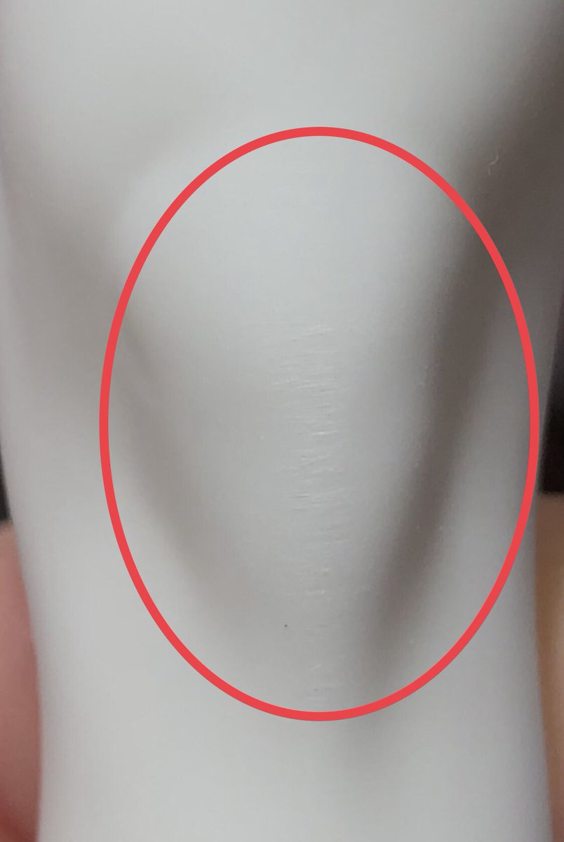 塗装開始（してます）

皮膚3層目

着色すると見えてくる、ヤスリで入れた
シワテクスチャ・・ええ感じ！？👌

こういう細かな所でテンション上げて
アクセル開けて突っ走る 🐄💨