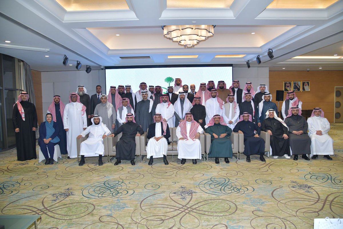 KSAembassyIND's tweet photo. أقامت السفارة مأدبة عشاء على شرف زيارة معالي وزير الصناعة والثروة المعدنية الأستاذ بندر بن إبراهيم الخريف والوفد المرافق له إلى جمهورية الهند. https://t.co/zsoBQPektc