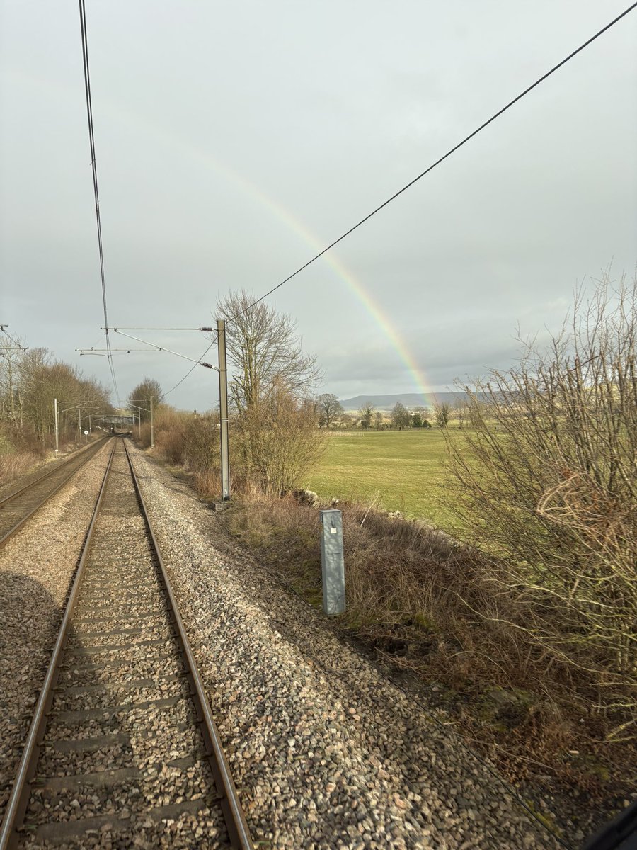 Guard_Christoff's tweet image. View out over Cononley earlier this morning ☁️ 🌈 
@northernassist 
#mobileoffice