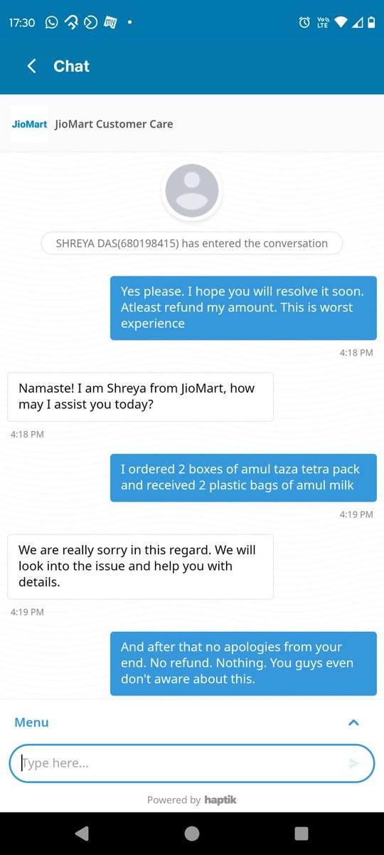TejalBMM's tweet photo. @JioMart Extremely disappointed with my recent order.  Ordered 2 boxes of Amul Taza Tetra packs (Order No 17385243790004347A-01) &amp; received 2 plastic bags of Amul milk.  This isn't what I ordered!  Customer service is unresponsive.  Pathetic! #JioMart #OrderIssue #Refund https://t.co/DH0UTC5pvs