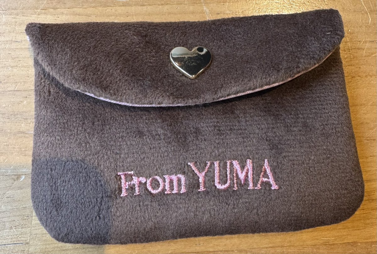 &amp;TEAM &amp;♥ 
ファンミ ペンミ ラブレターポーチ　交換

【譲】　YUMA
【求】    K

郵送または13日手渡しでのお取引になります！
お気軽にお声かけください！
#andTEAM_交換 #andTEAM交換 
#andTEAM