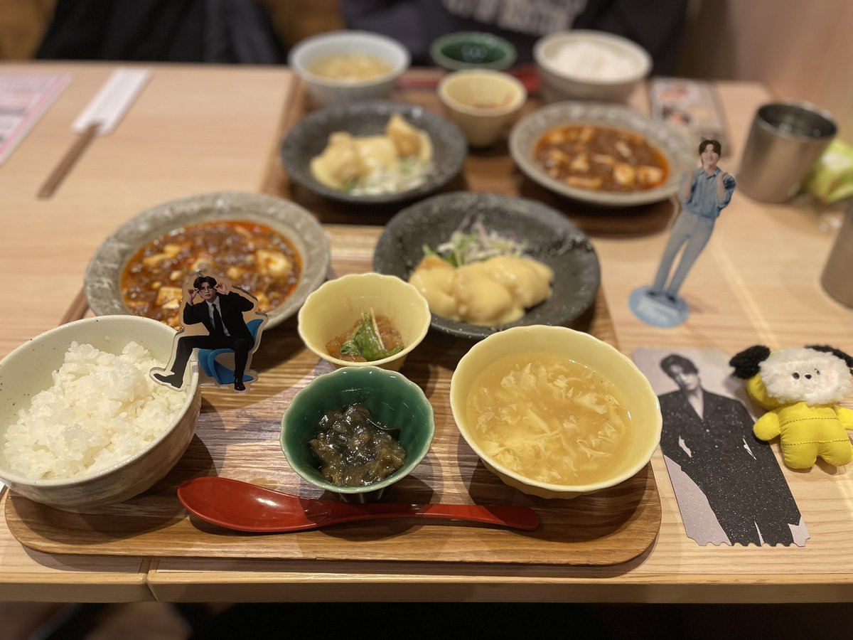 明日かぁ､､､神様ーー！お願いします。今日は朝から東京行くために入場券買ってホームの下見してきた‼️🤣別件で東京行く友達と一緒に💓ランチ食べてからの参観日✨✨