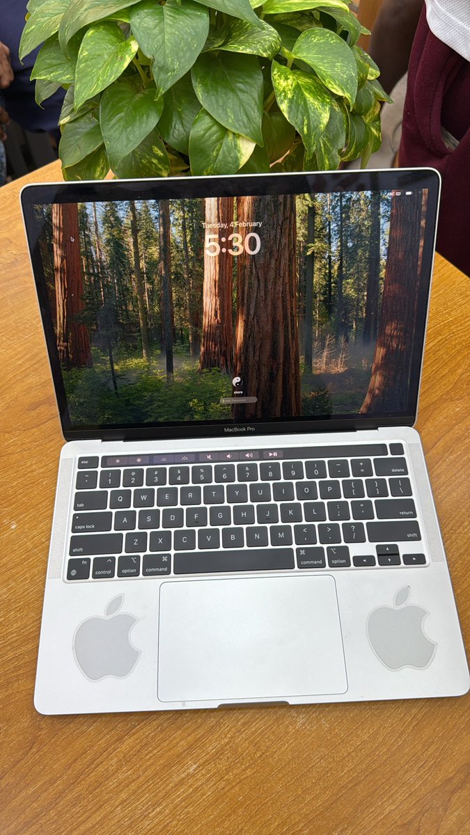 Pre MacBook Pro M1 8/256gig very neat available now ✅✅

GH₵11,000 

☎️0271178184 

<a href="/mrmikeistore/">Mr Mike iStore</a>