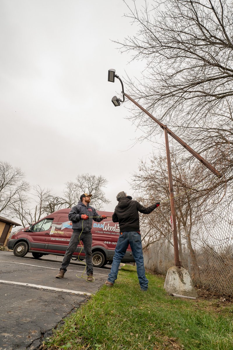 Here is a BTS shot showing how our amazing electricians do maintenance on parking lot lights! Thank you for keeping Kalamazoo and surrounding areas light well! 

#electricianspecialist #electrician #electrical #electricianlife #construction #sparky #electricians #electricians...