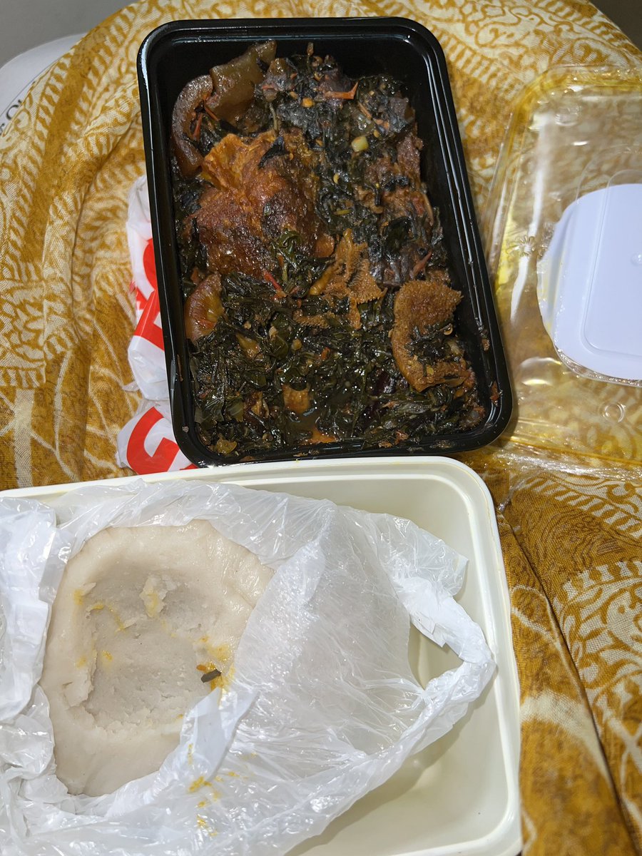 Nekie_neka's tweet image. Omg. Pleaseee RT this, guysss🥹🙇🏽‍♀️🧎🏽‍♀️ I’m always up like NEPA when it comes to eating Mummy Mo’s food pleaseeee😭😭