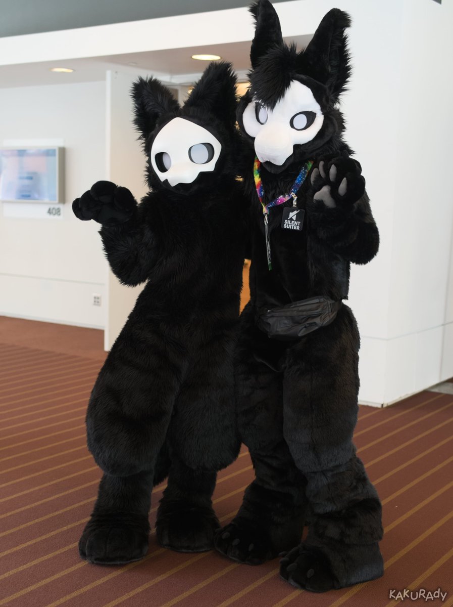 It's #TFTuesday! With fellow Puro <a href="/ServalKay/">Kay Ɛ: 🔜 FANG</a>  

📸: <a href="/kakurady/">Kakurady</a>