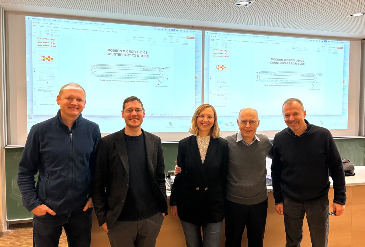 Brilliant and thought-provoking lecture today by Prof. <a href="/GladyszJohn/">John Gladysz</a> on molecular #gyroscopes, with detours into rarely documented motifs of #torsionalmotion! <a href="/UniFAU/">FAU Erlangen-Nbg</a>