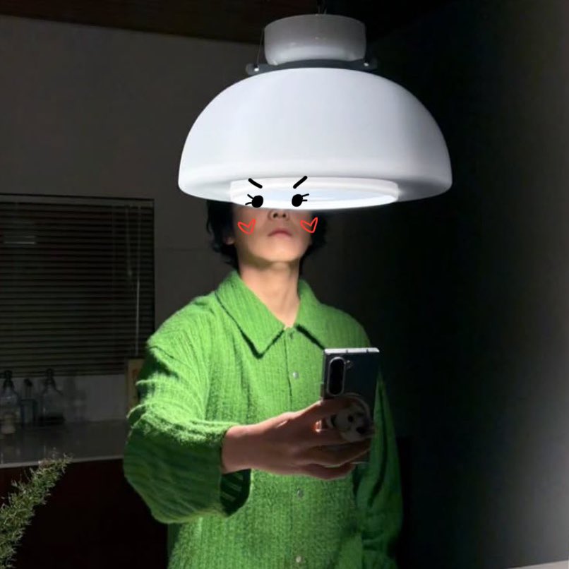 홍기오빠 눈 그려주기 👀 볼에 하뚜도 그려줬다 💚

#FTISLAND #FT아일랜드 
#이홍기 #LEEHONGGI #イホンギ