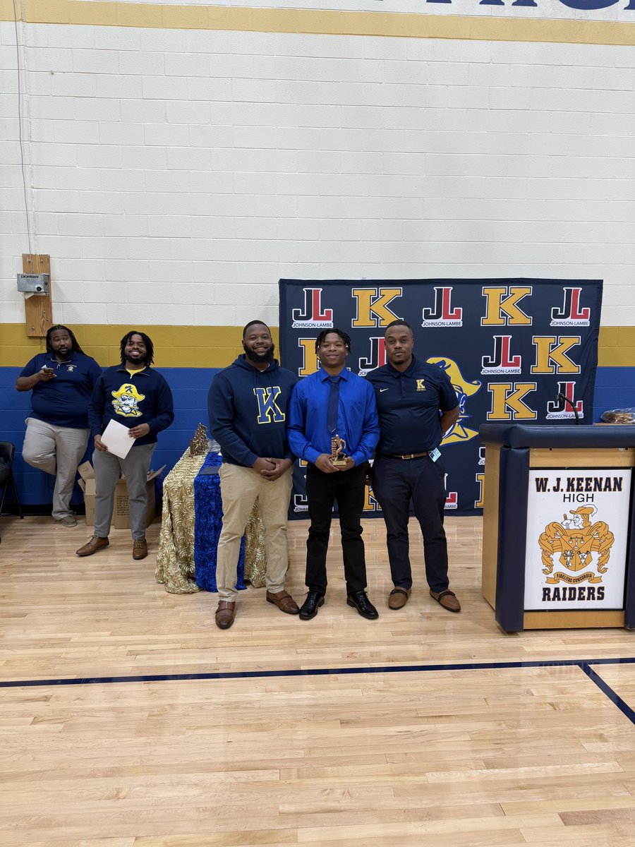 W.J. Keenan Raiders Football tweet media