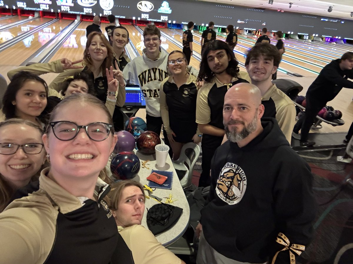 Coach Whitmarsh (@burkebowling) on Twitter photo 