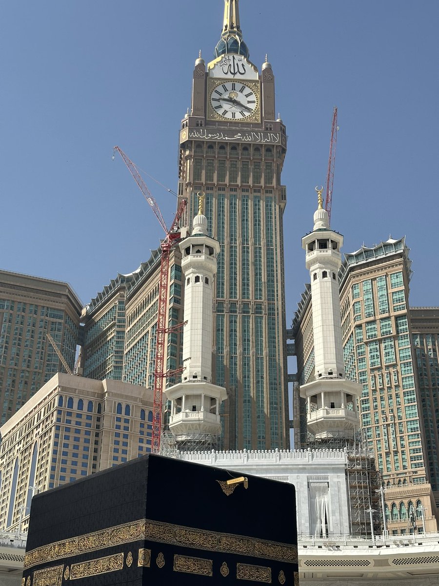 Alaskar_3's tweet photo. اللهم كما كان يسارع في بذل الخير لوجهك الكريم سارع له في مروره السراط المستقيم و ارزقه الفردوس الأعلى من الجنة، اللهم اكرم نزله و يمن كتابه و ارحمه برحمتك، اللهم اني أسألك بوجهك الكريم أن تنير قبره كما كانت ابتسامته تنير قلوبنا، وتبدله دارًا خيرًا من داره اللهم إجعل قبره روضه من رياض الجنه واجعله في نور دائم.
#عبدالله_بن_حسن_بن_مقحم_العسكر