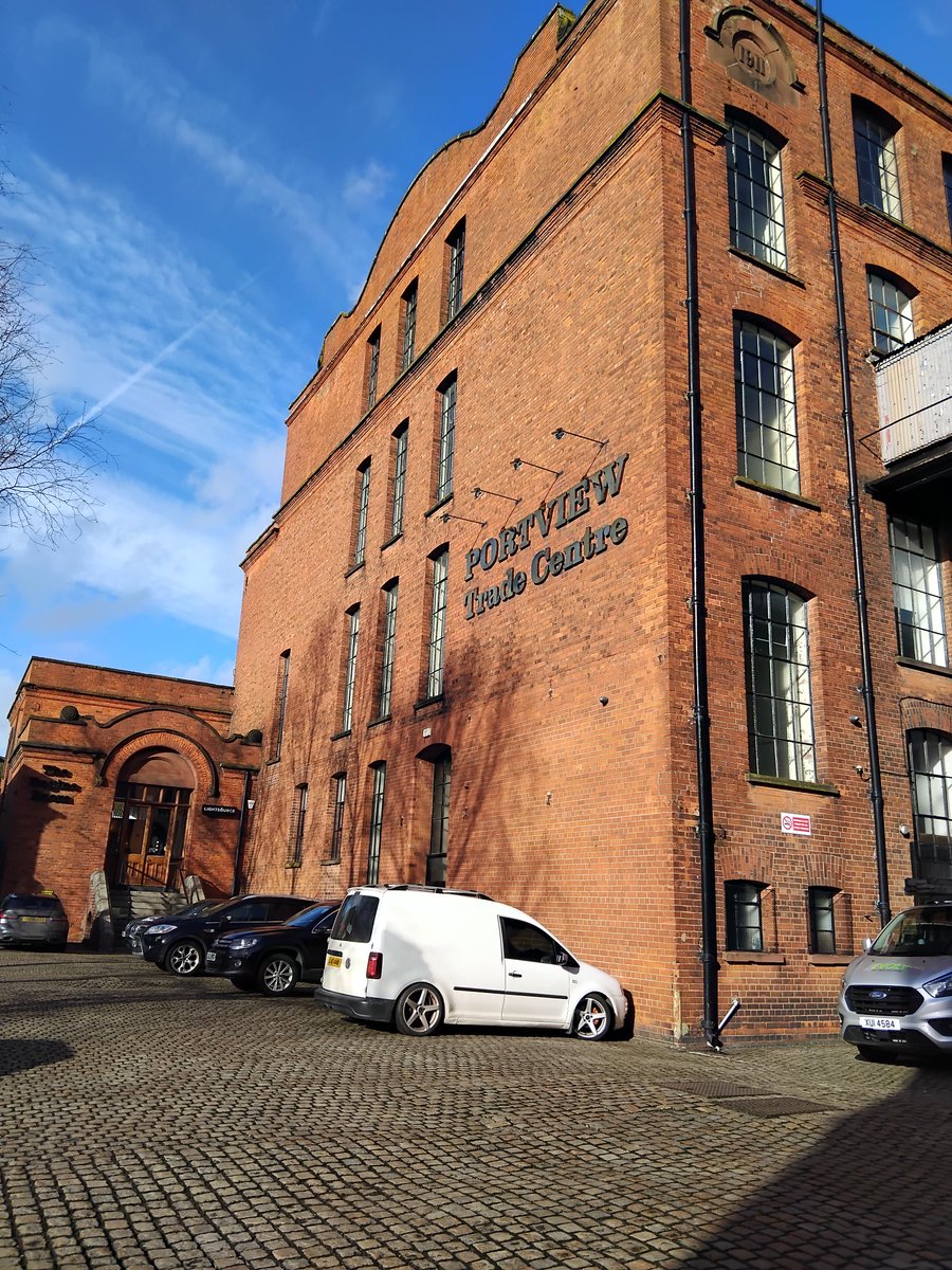 Clare Mercer tweet media