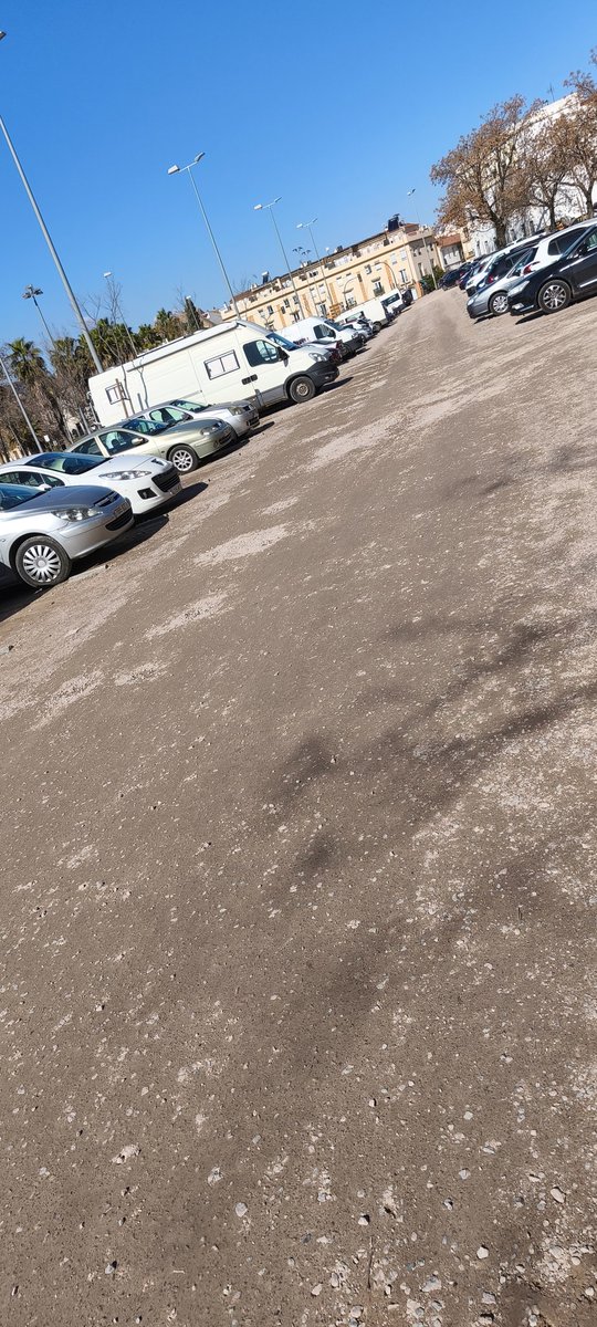 azafranz's tweet photo. 5 meses han pasado de la mierda que nos han echo en el llano de Escritor Sebastián Cuevas junto al Arenal..... valoren ustedes mismos, @cordopolis_es   @cordoba @CORDOBACABREADA @ppcordobayto @psoecordoba https://t.co/0SFy7gdJV7