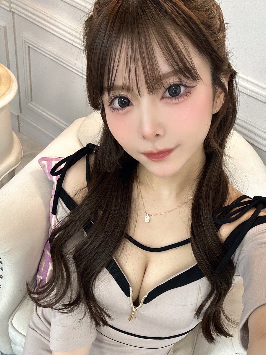 mayuhimeno's tweet photo. このドレス可愛いーーーー🥺💗 https://t.co/hkPn7PUTMe