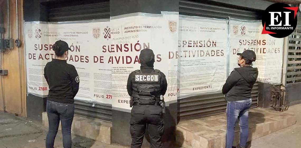 ElInformanteMX's tweet photo. #Chelerías fueron #suspendidas por #irregularidades en @TlahuacRenace, @Alcaldia_Coy y @cuajimalpa_gob

El @GobCDMX llevó a cabo la #suspensión de 16 chelerías por la #VentaIrregular de #alcohol en tres alcaldías de la #CiudadDeMéxico.
https://t.co/JduR6uBord https://t.co/5IyX7XswaZ