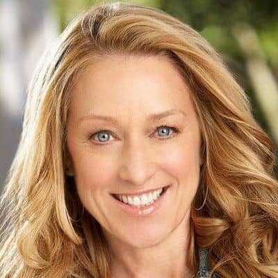 becjest1's tweet photo. @bufocalvin Here's a pic for Patricia Wettig https://t.co/OVHDxF2omX