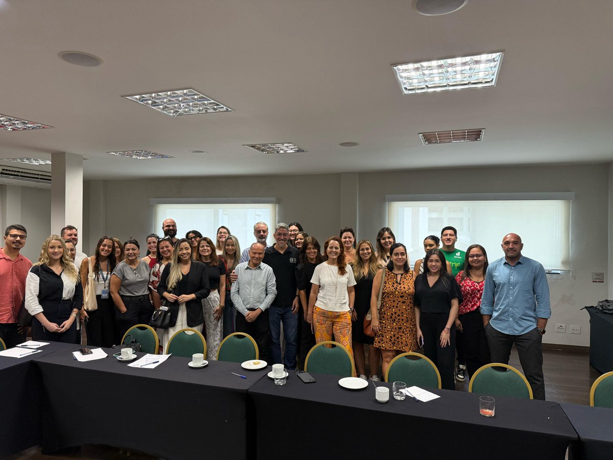 TurismoRJ's tweet photo. Avanços na divulgação do Turismo! 🫱🏻‍🫲🏾

A Setur-RJ e a TurisRio promoveram, na manhã desta segunda-feira (3/2), um encontro com as assessorias de comunicação de instituições e equipamentos turísticos, ligados ao trade do estado do Rio de Janeiro.

Segue a Linha! 🔽 https://t.co/gbZk2DKZVl