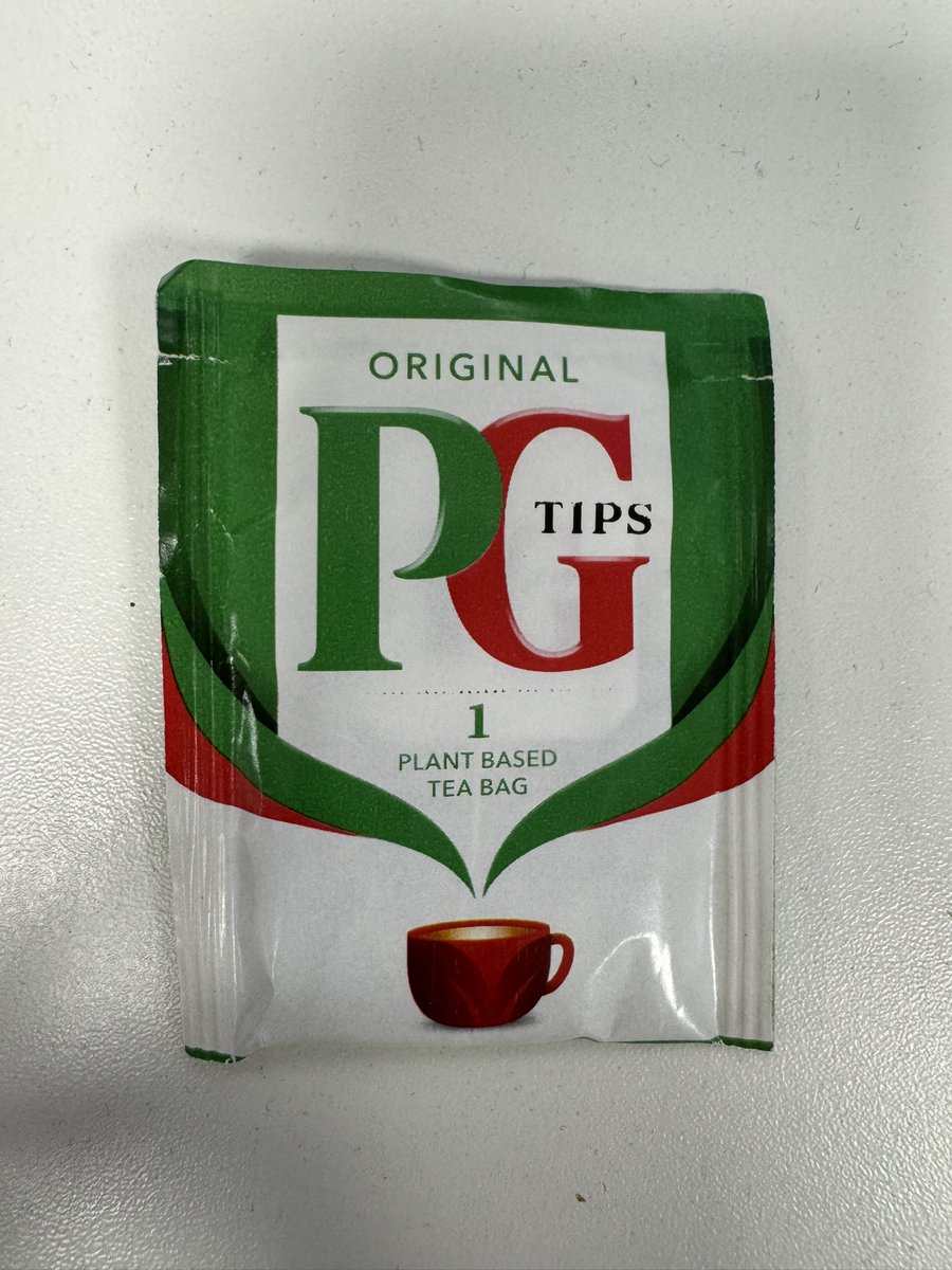 PopsNew7's tweet photo. When this is all you have to bring to work…… please send supplies @YorkshireTea 😭😭 https://t.co/rzw1QUYrVS