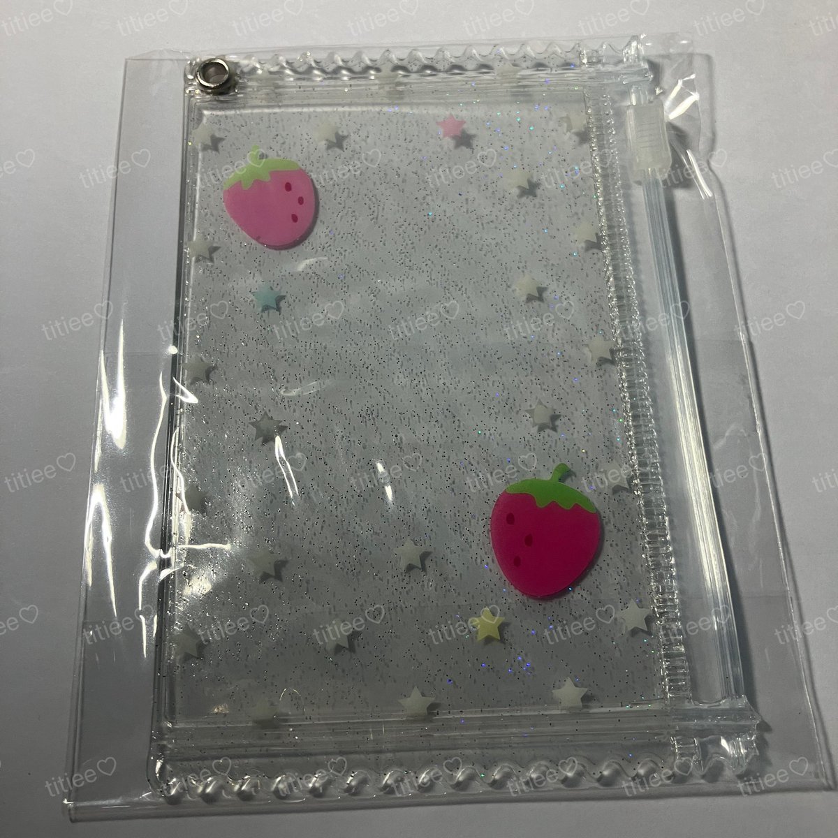 titieestore's tweet photo. instock พร้อมส่ง

pouch holder addmore2ove ของใหม่ ไม่เคยแกะ ชิ้นละ 24O

💌 สั่งซื้อทาง dm 

#titieexstock #ตลาดนัดnct #ตลาดนัดsanrio #ตลาดนัดเฟรมการ์ด #สติ๊กเกอร์เกาหลี #แฟ้มการ์ด #ตลาดนัดRIIZE https://t.co/4ThItlspOt
