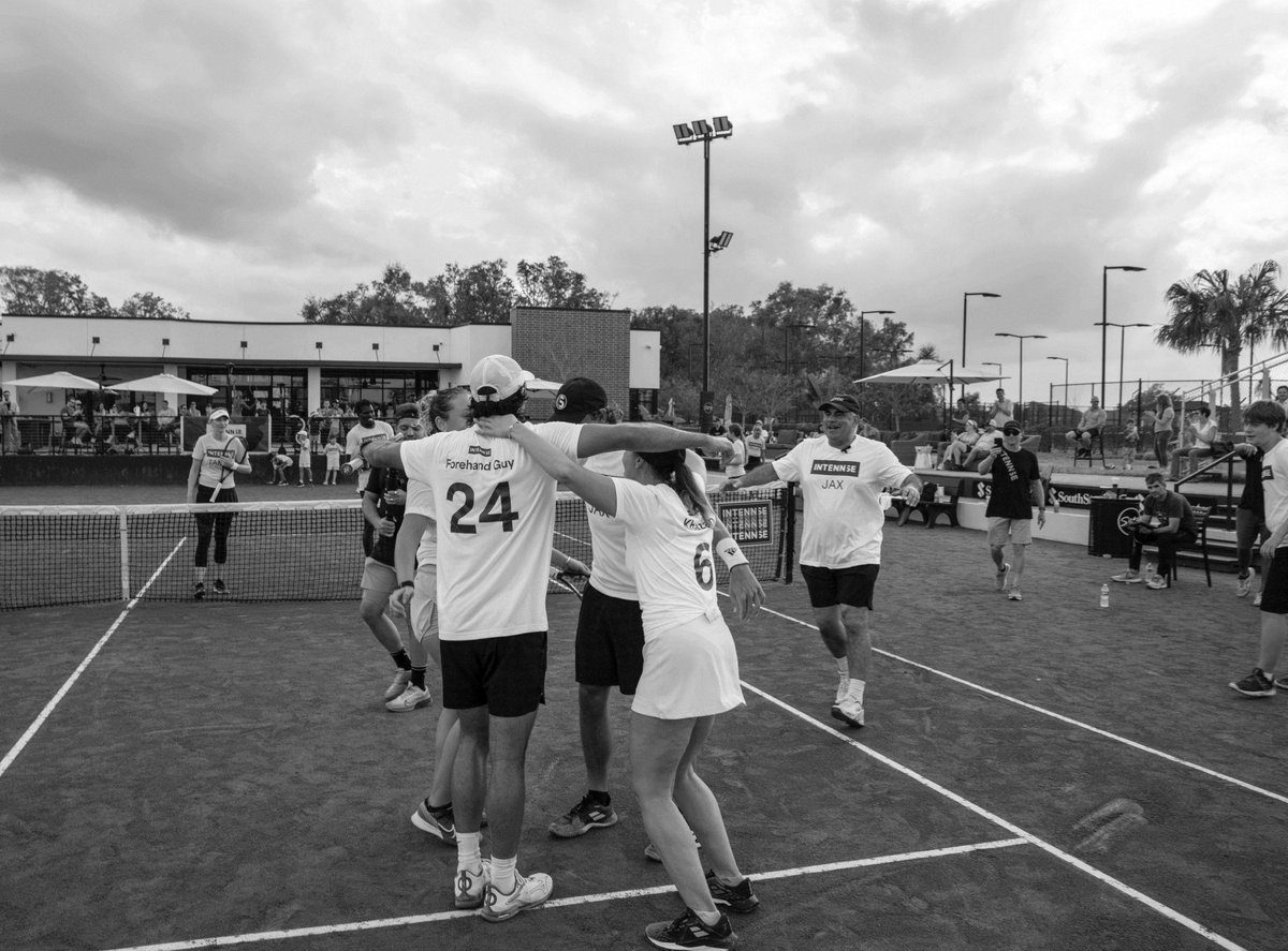 intennsetennis's tweet photo. The first INTENNSE preseason event is a wrap! 🎾🏆 Team Jacksonville took down Tampa with a final score of 196-167. That’s a total of 363 points in just 90 minutes! 🔥
Next up: Atlanta vs. Knoxville! 👀 #INTENNSE #intennsetampa #intennsejax #intennsepro https://t.co/sLpEs65t8x