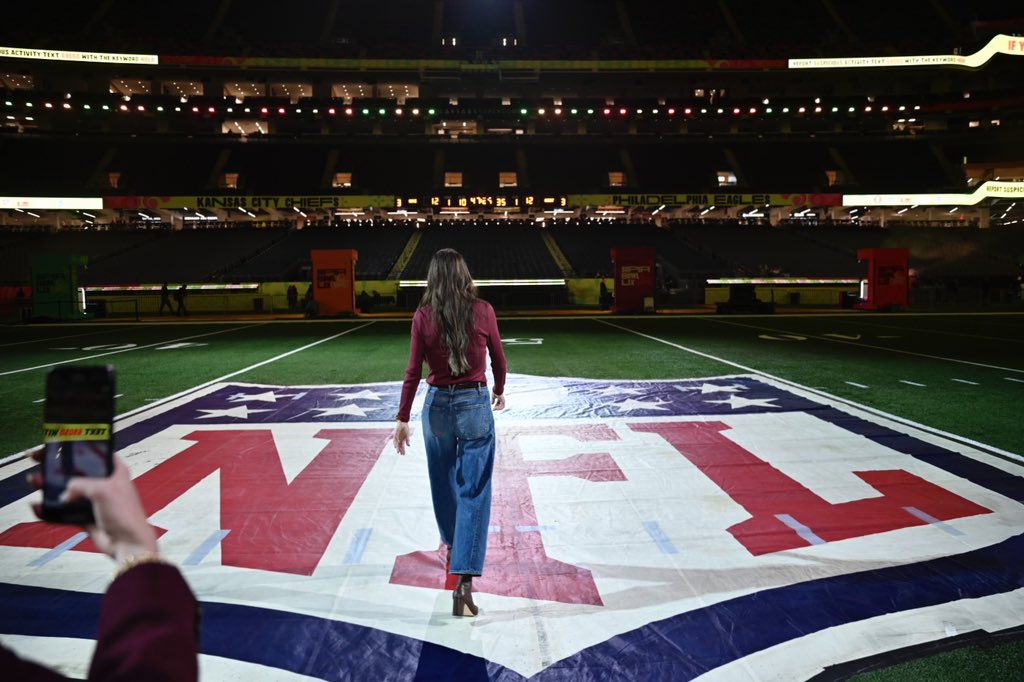 Secretary Kristi Noem tweet media