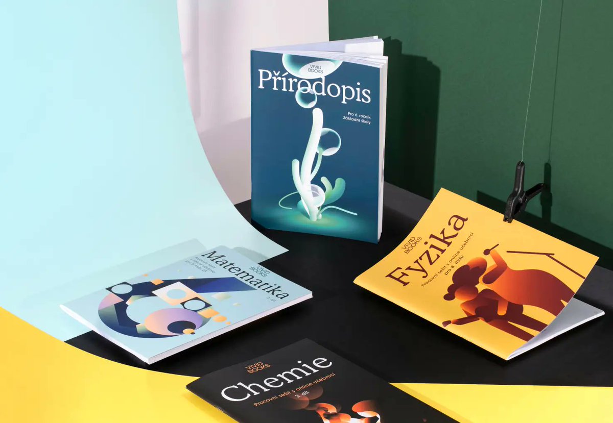 pedf_uk's tweet photo. 🚀Odborníci z Pedagogické fakulty UK se podíleli na tvorbě interaktivní učebnice Vividbooks Přírodopis. Nejnovější díl „Člověk“ pro 8. ročník propojuje biologii s reálnými souvislostmi. 🧠📚 Více ve webináři 🎥 https://t.co/Ujq113DJVg
 #vzdělávání #Vividbooks https://t.co/n4wpL8YCPk