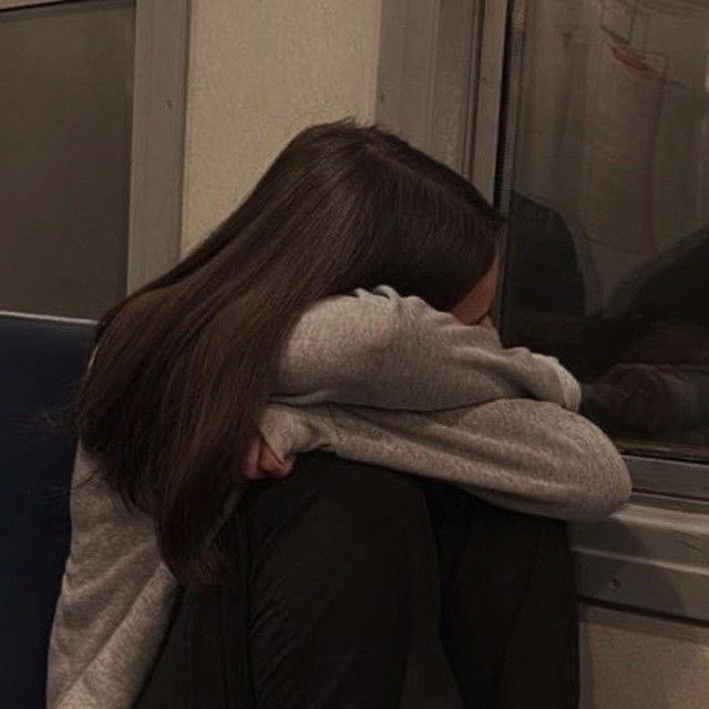taylor13ariana's tweet photo. Wonder how many girls he had loved and left haunted… https://t.co/sKMvGjOzPR