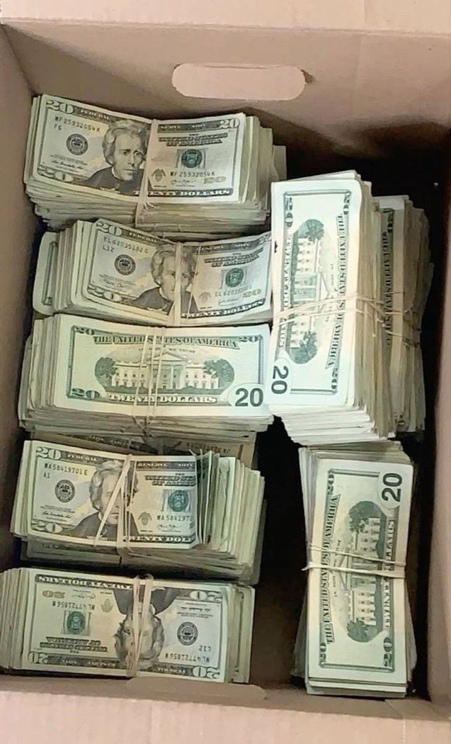 manifestpower4X's tweet photo. February will be a lucky Month for you. Drop 888 To Claim it!!💵🎁 https://t.co/HkA287gt2i
