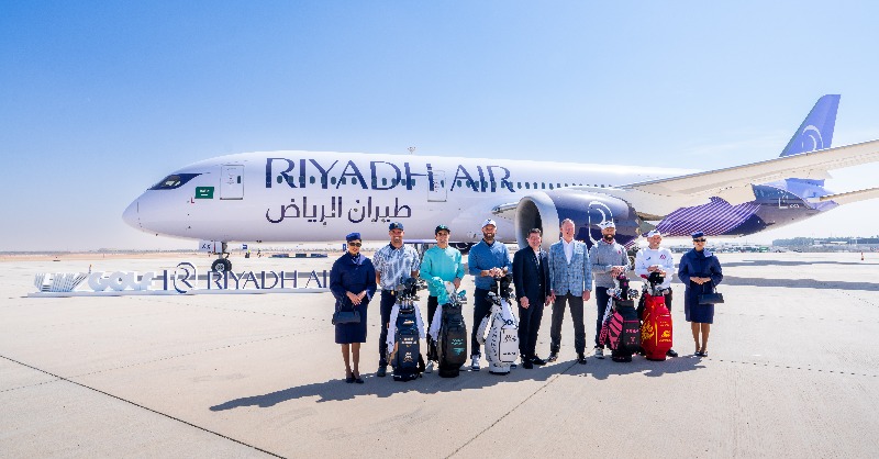 RiyadhAir's tweet photo. يسعدنا الإعلان عن شراكتنا مع @livgolf_league⛳✈️
 ​ 
معًا نرتقي بالمعايير ونبتكر تجارب عالمية المستوى تعكس قيمنا في الابتكار وتقديم أفضل تجربة للجماهير ومحبي الغولف حول العالم. ​

​#طيران_الرياض