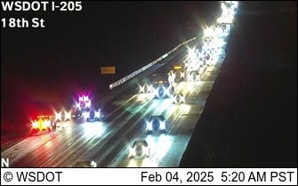 sbbagby's tweet image. 1 lane blocked on I-205 SB near 18th St Overpass. Please give room for them to clear. Drive cautiously today- there is black ice out there on the roads this morning. Stay safe!
@KATUNews #pdxtraffic #LiveOnK2