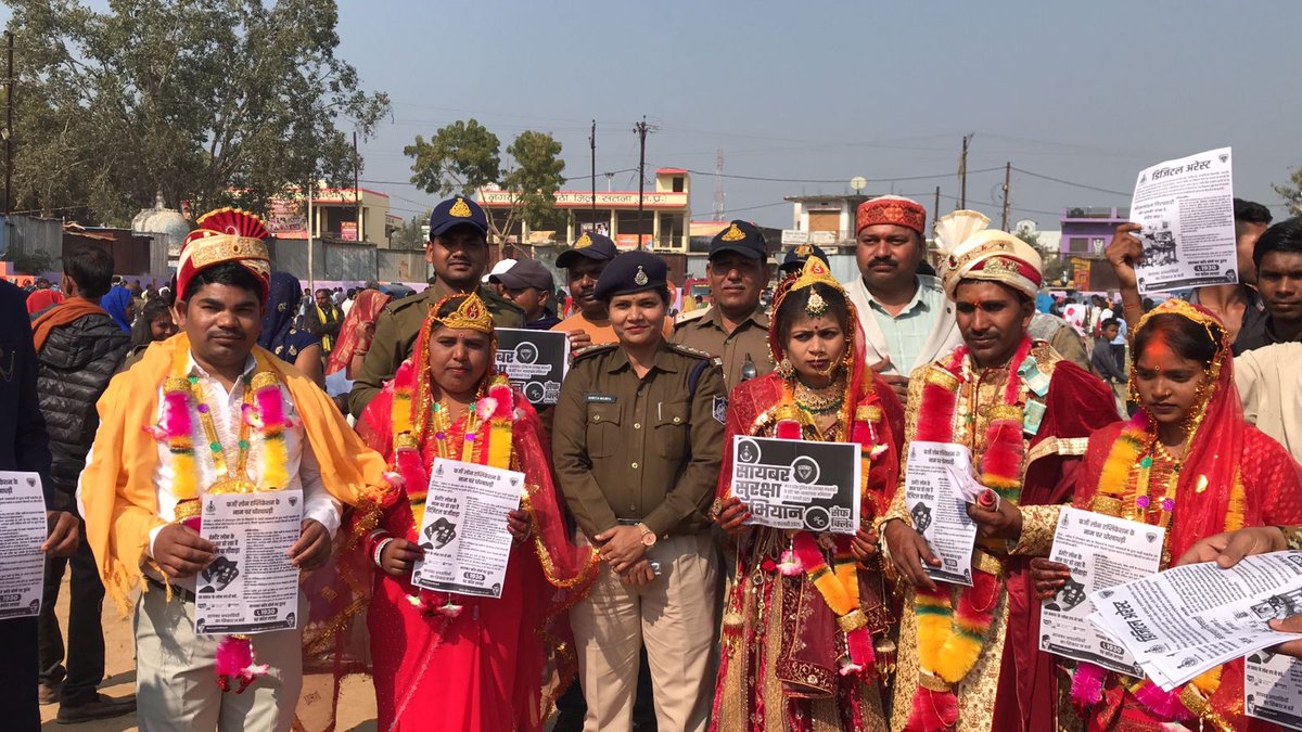 ips_kmak's tweet image. ✨वर एवं वधू को भी सायबर सुरक्षा के विषय में जागरूक किया गया... 💐

@MPPoliceDeptt @Cyberdost #CYBER