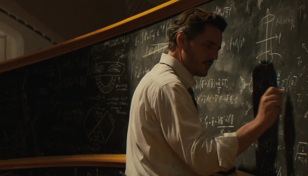 thinkerpascall's tweet image. pedro pascal is reed richards!