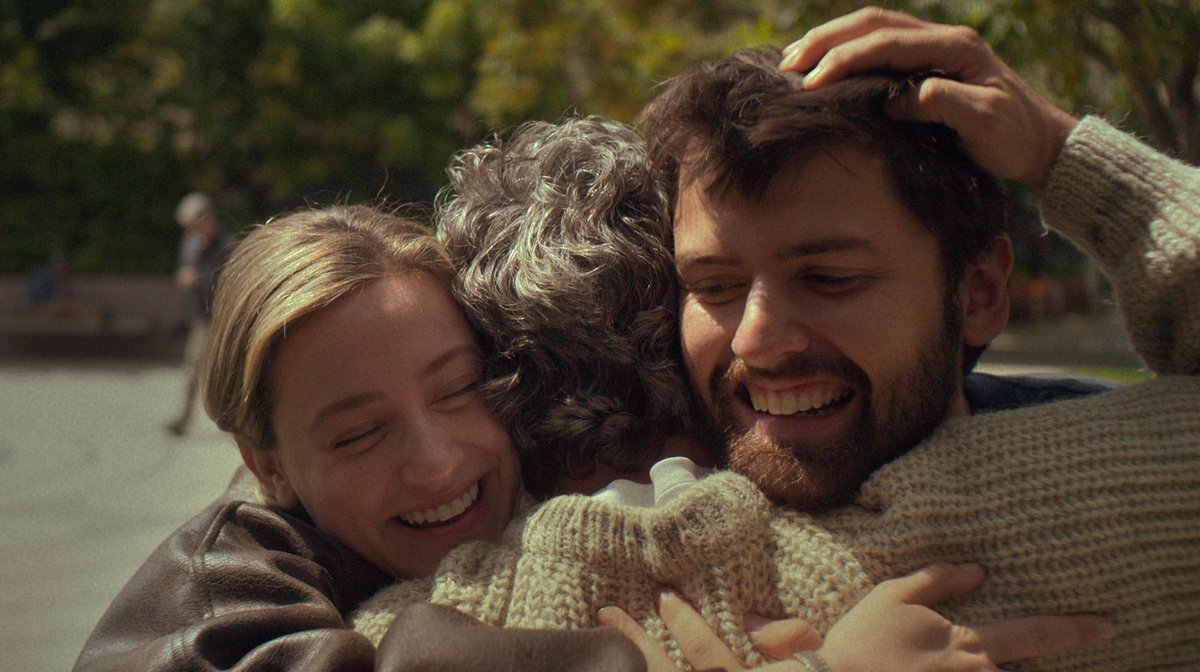 movietvtechgeek's tweet photo. Hal &amp; Harper Review: Lili Reinhart Will Break Your Heart In This Charming, Harrowing TV Series [Sundance] https://t.co/L1jSg1CWo0 #TVReviews #DramaShows https://t.co/jEgZCNn7pA