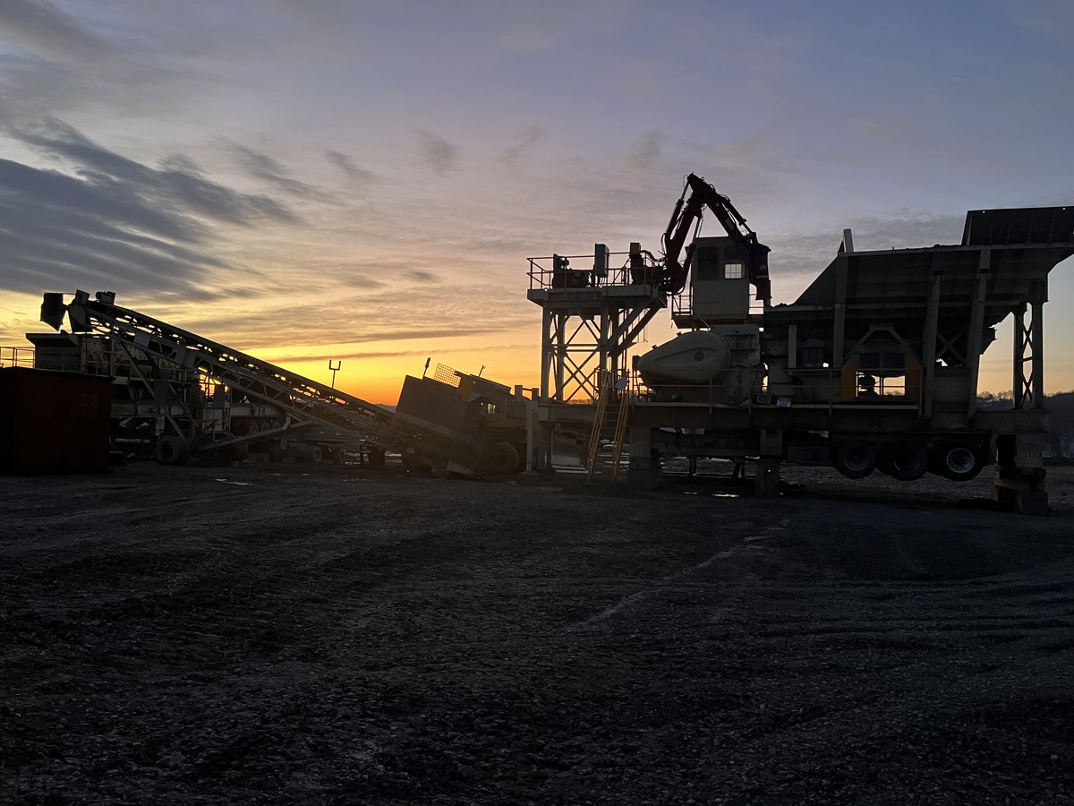 🌅 A New Day, A New Crushing Operation! This new setup features our MC120 jaw plant.  From concept to commissioning, we’re proud to deliver industry-leading solutions that keep operations running strong.💪 bit.ly/4ayUNYV