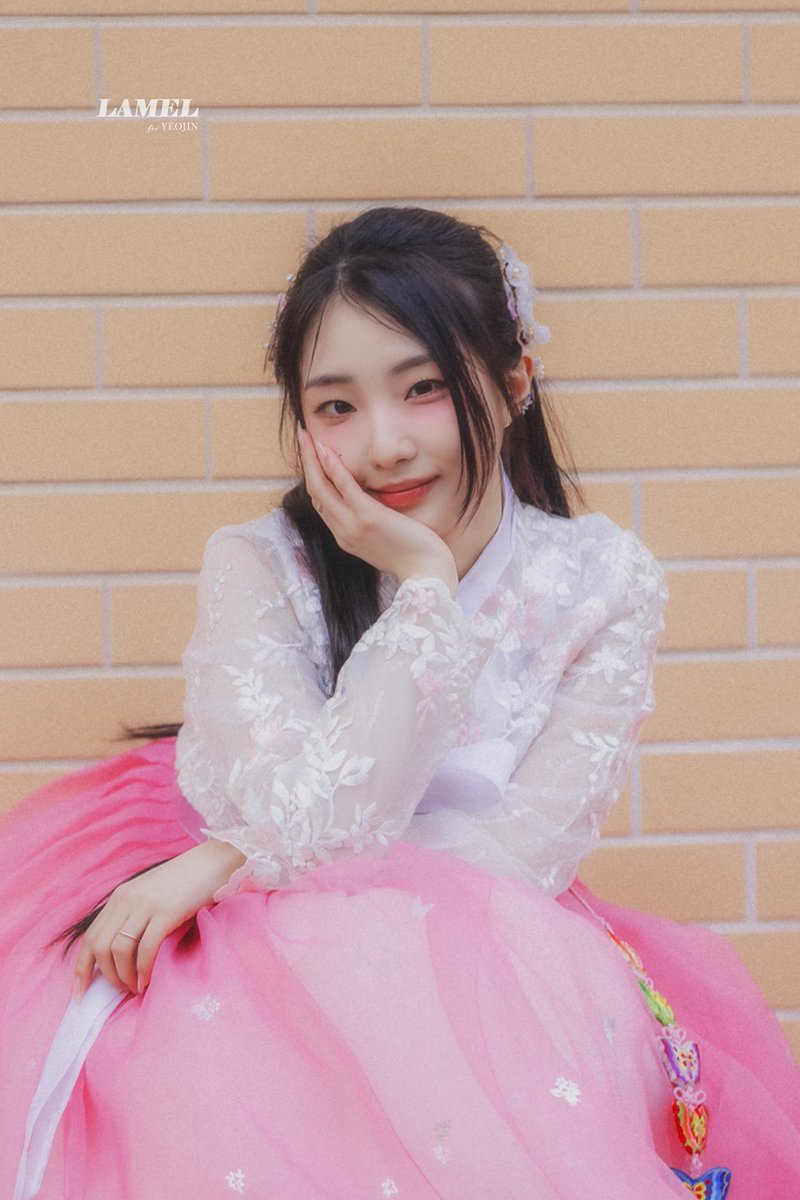 250202 여진 HQ 2

#루셈블 #여진 #Loossemble #YEOJIN