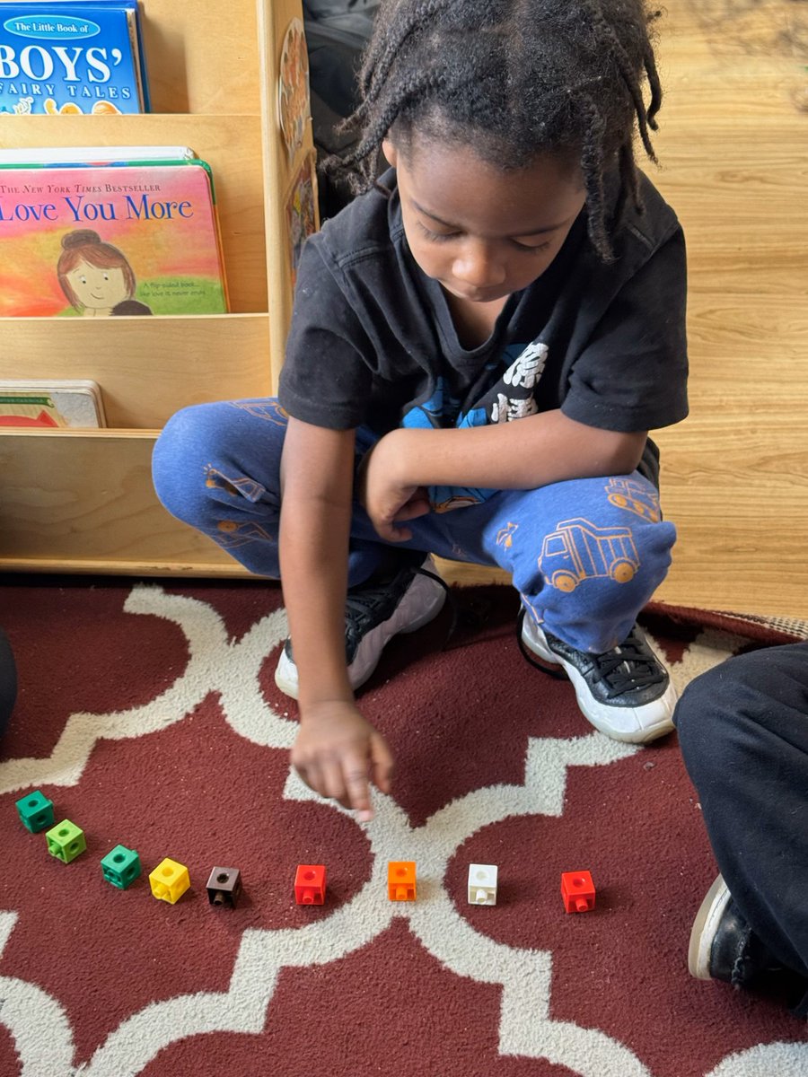 TheDanielCenter's tweet image. Counting and building a strong foundation for math. 🔢
#MathSkills #EarlyLearning #DanielCenter15
